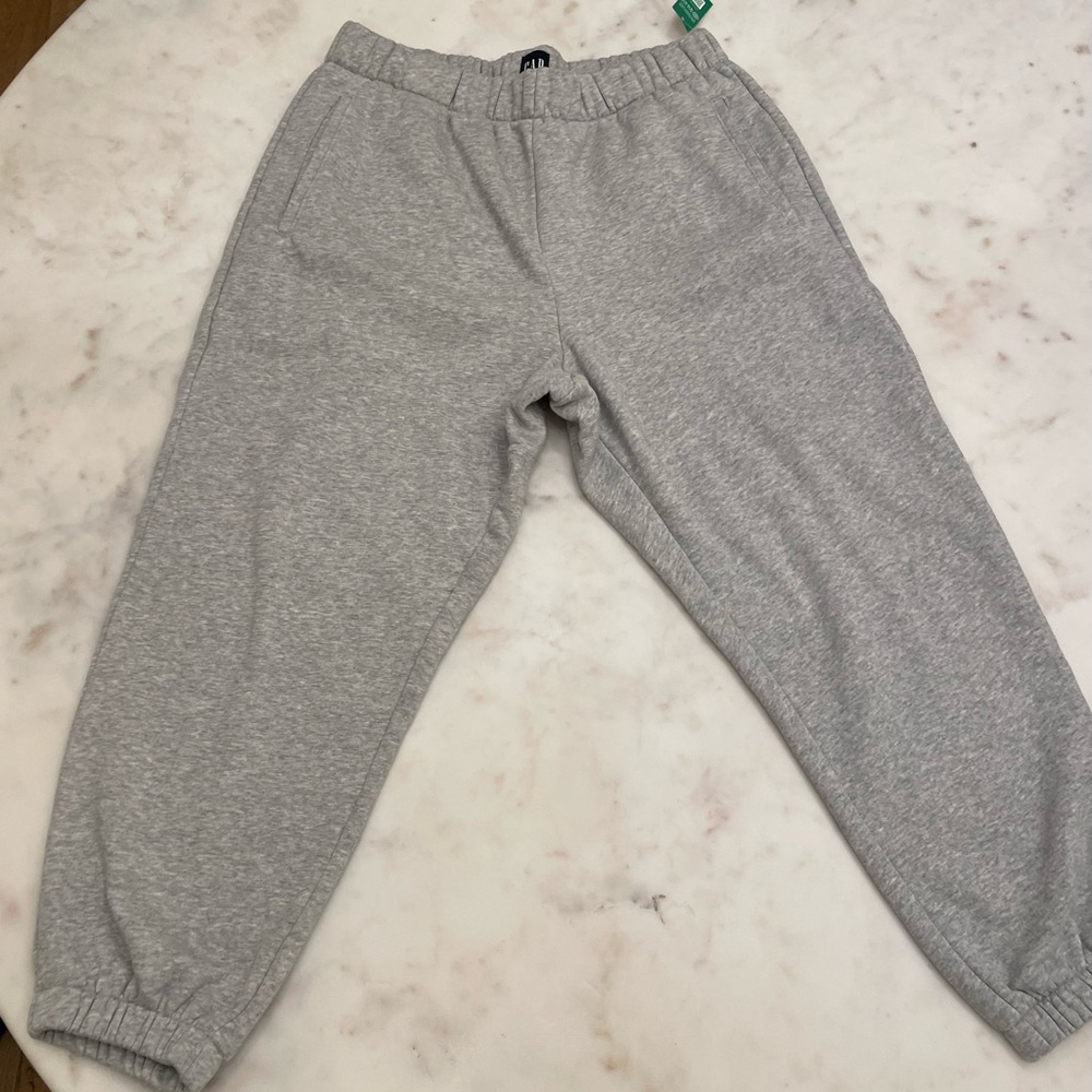 NWT Women’s Gap Vintage Soft High-rise Boyfriend Joggers